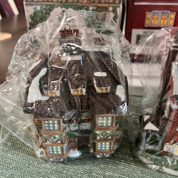 Department 56 Charles Dickens Heritage Village Collection Ornaments Set of 4 - Picture 5 of 13